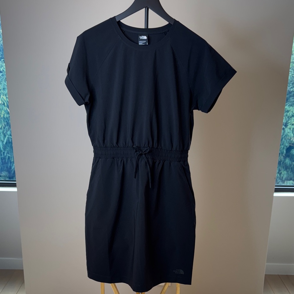 The North Face Black Short Sleeve Dress